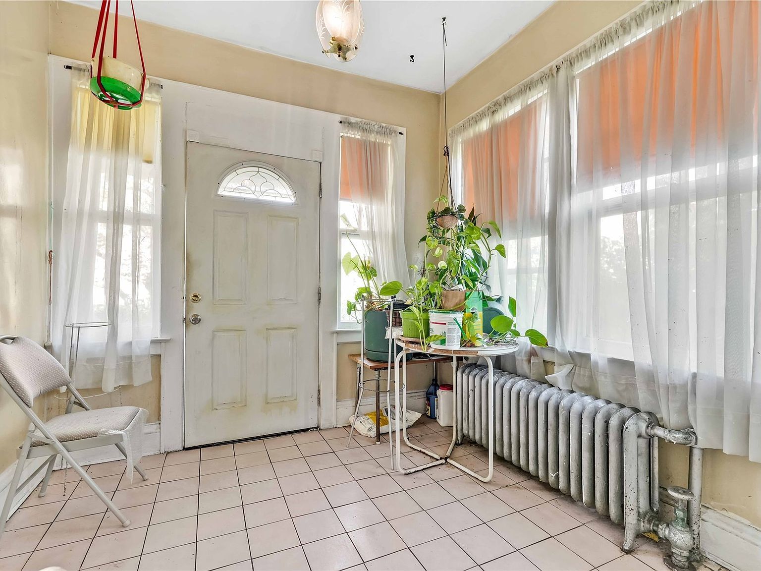 598 Beach 19th St Far Rockaway, NY 11691 - Thumbnail 3