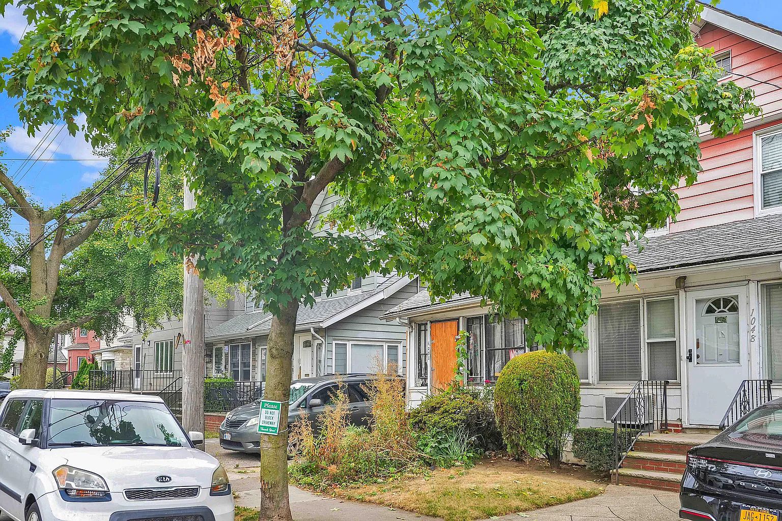 1050 E 31st St Brooklyn, NY 11210 - Thumbnail 3