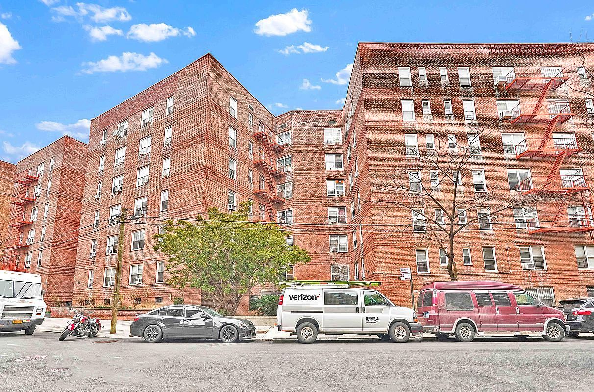 4225 80th St APT 1F Flushing, NY 11373 - Thumbnail 3