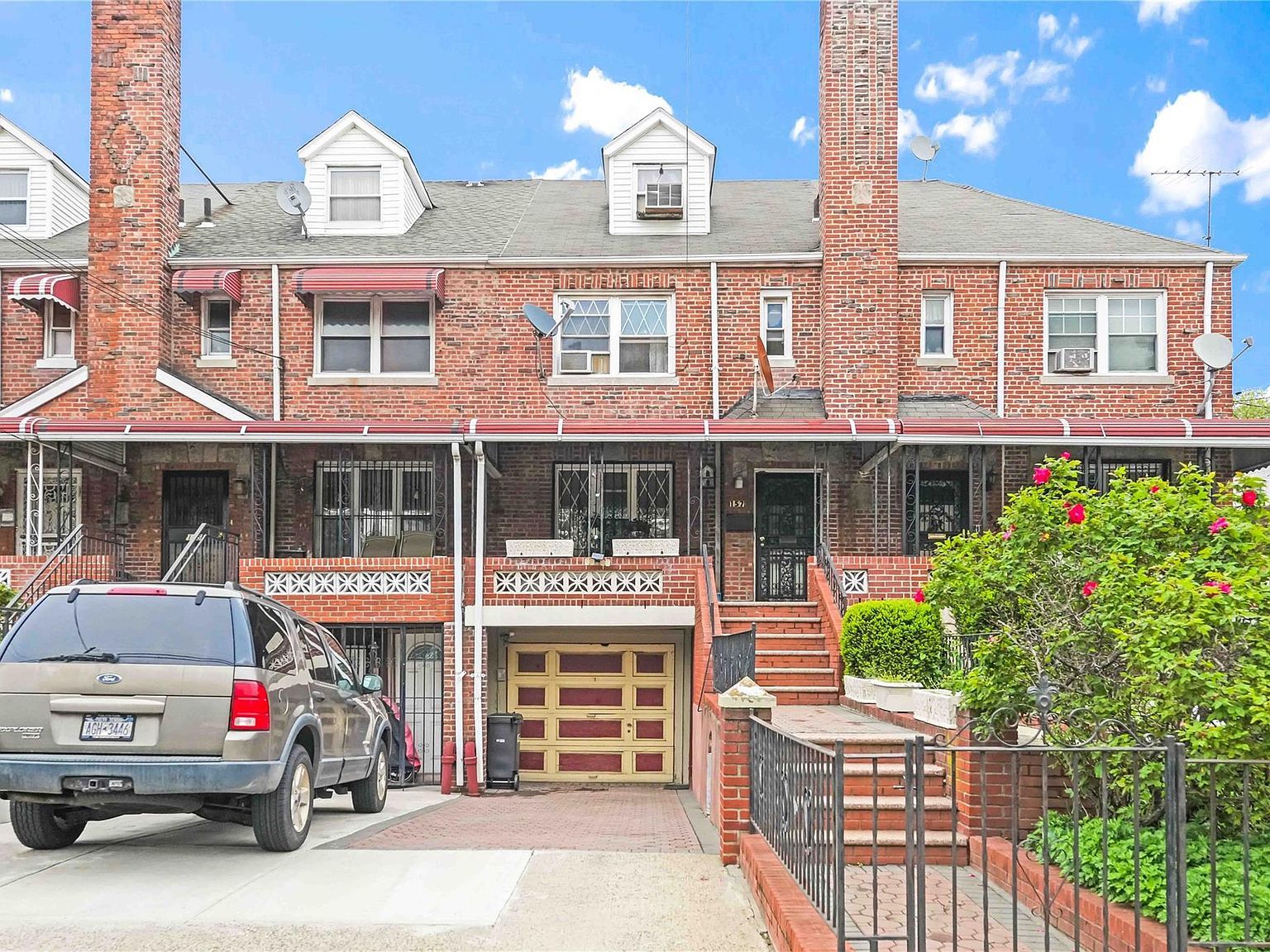 157 Remsen Ave Brooklyn, NY 11212 - Thumbnail 3