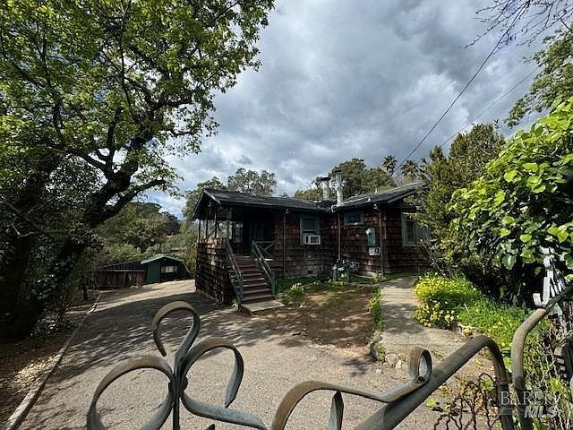 17285 Hillcrest Ave Sonoma, CA 95476 - Thumbnail 3