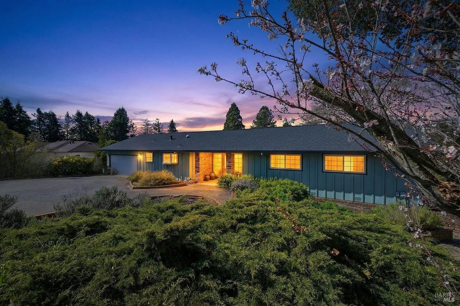 445 Marshall Ave Petaluma, CA 94952 - Thumbnail 3