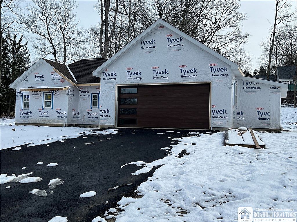 123 Warwick Rd Jamestown, NY 14701 - Thumbnail 3