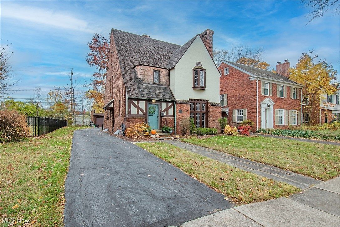 18302 Scottsdale Blvd Shaker Heights, OH 44122 - Thumbnail 3