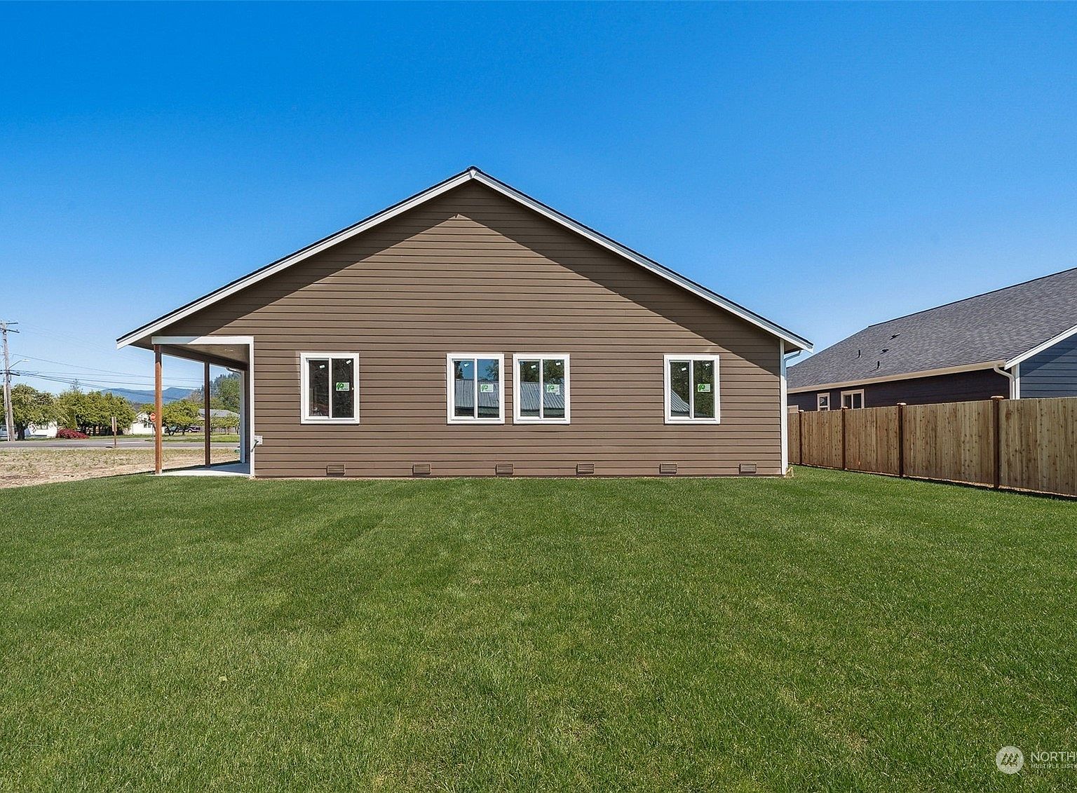 111 McNeely St S Buckley, WA 98321 - Thumbnail 3