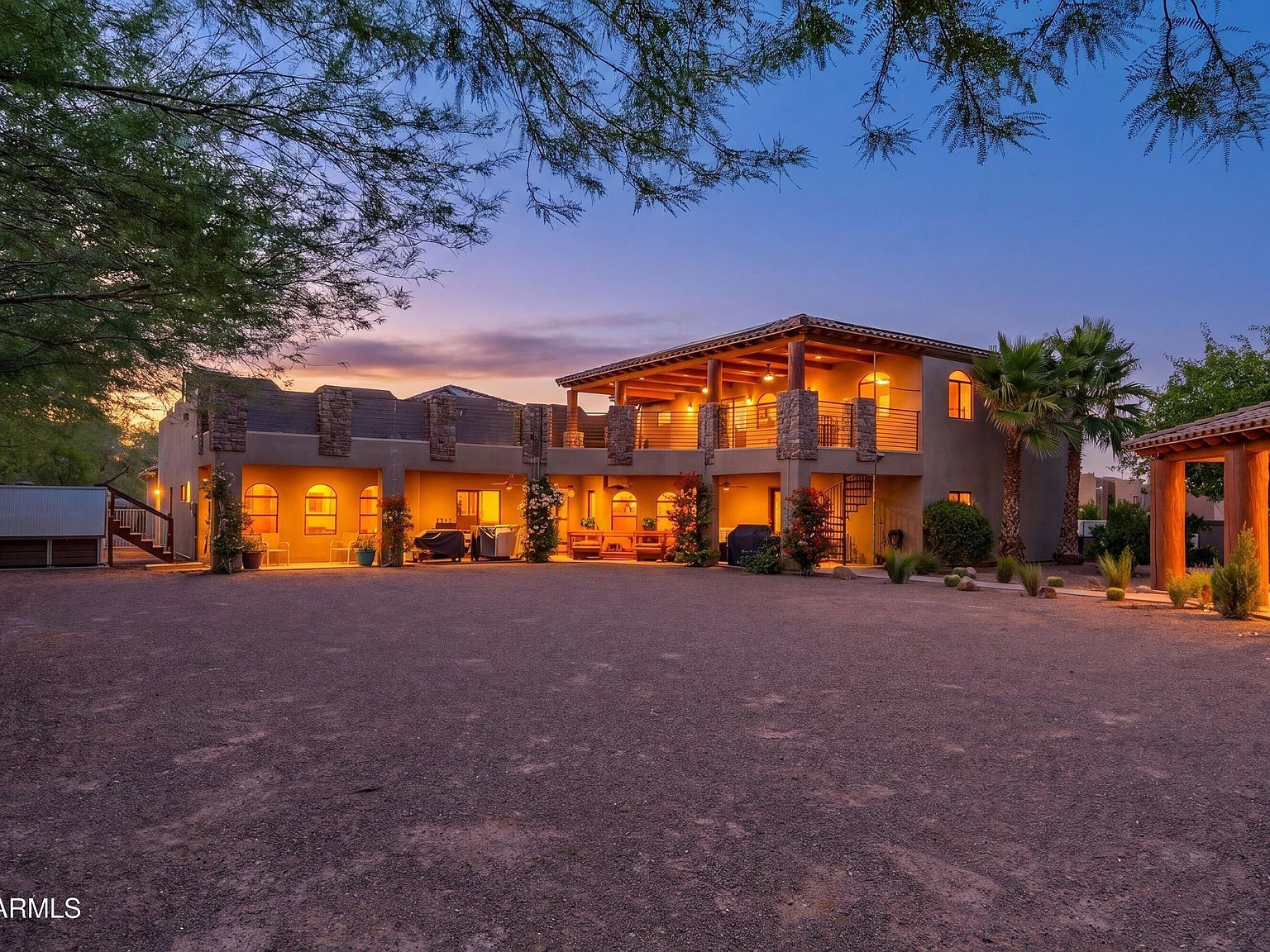 1823 W Maddock Rd Phoenix, AZ 85086 - Thumbnail 3