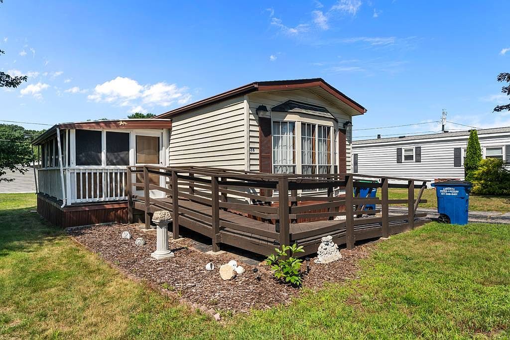 28 Lane #D Coventry, RI 02816 - Thumbnail 3