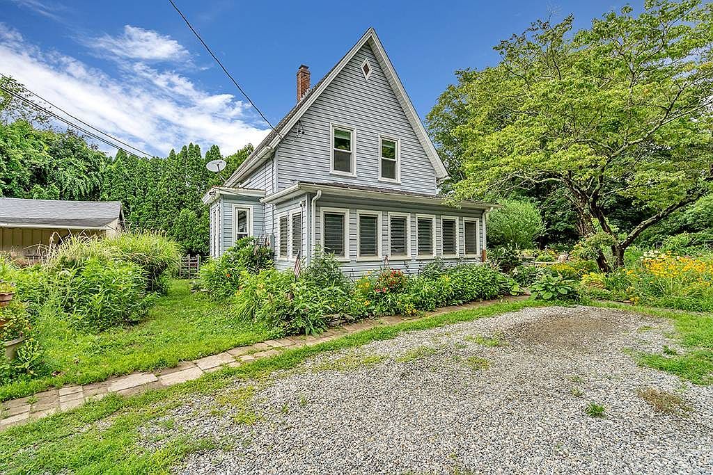 201 Willimantic Rd Baltic, CT 06330 - Thumbnail 3