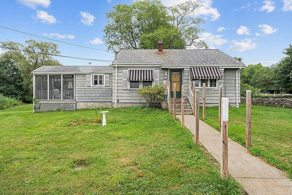 60 Edmond Ln Tiverton, RI 02878 - Thumbnail 3