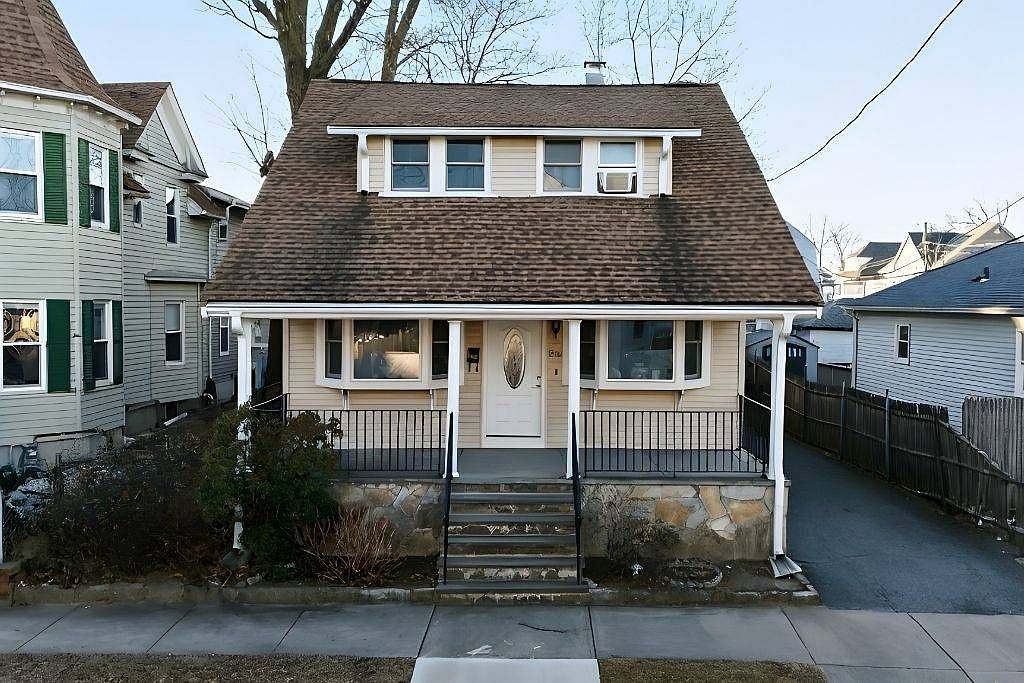 232 Massachusetts Ave Providence, RI 02905 - Thumbnail 3