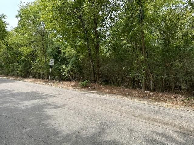 3930 County Road 564, Rosharon, TX, 77583 - Thumbnail 3