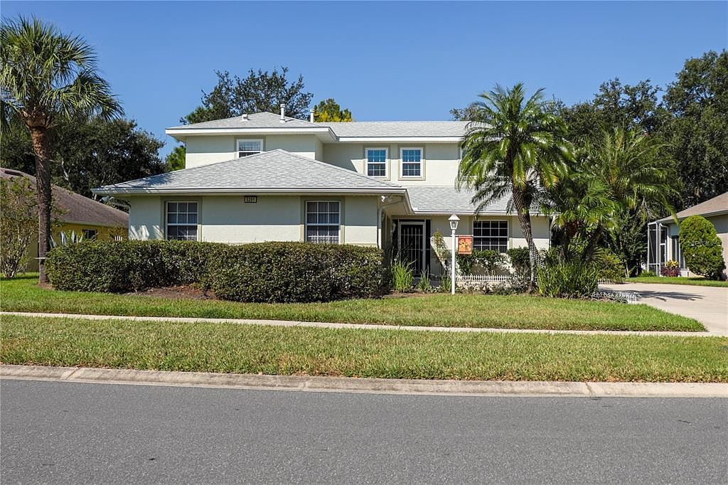 5351 Aurora Dr Leesburg, FL 34748 - Thumbnail 3