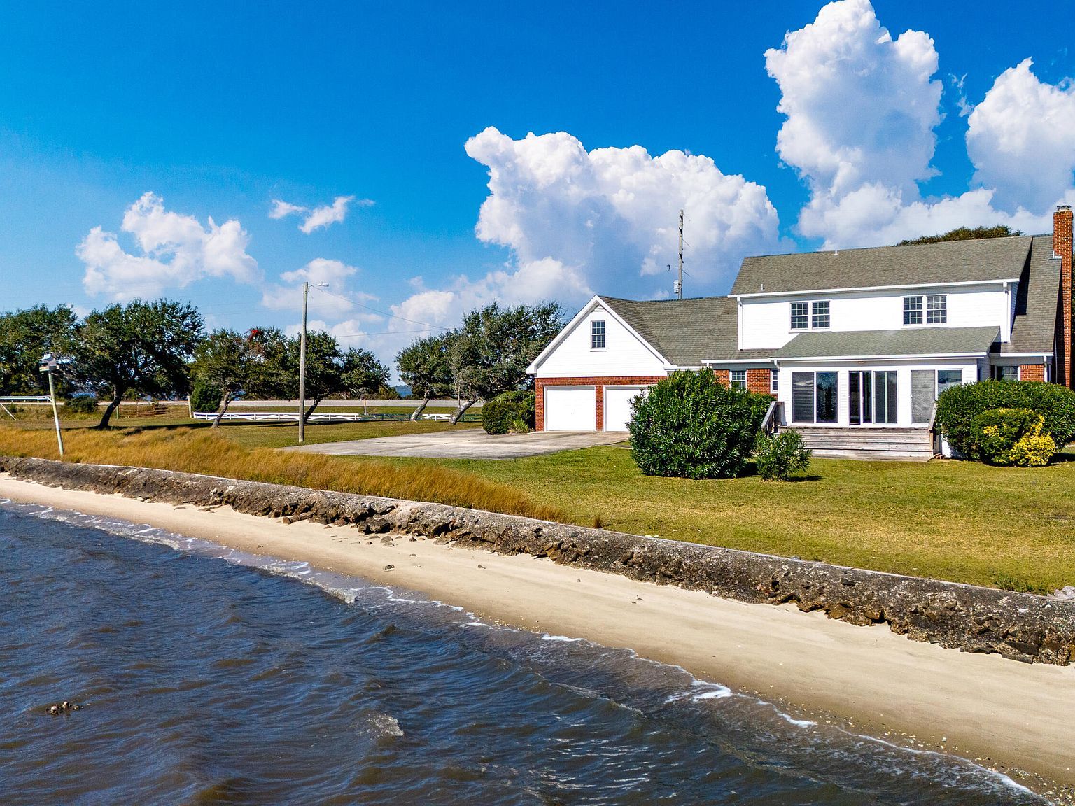 192 Highway 70 Beaufort, NC 28516 - Thumbnail 3