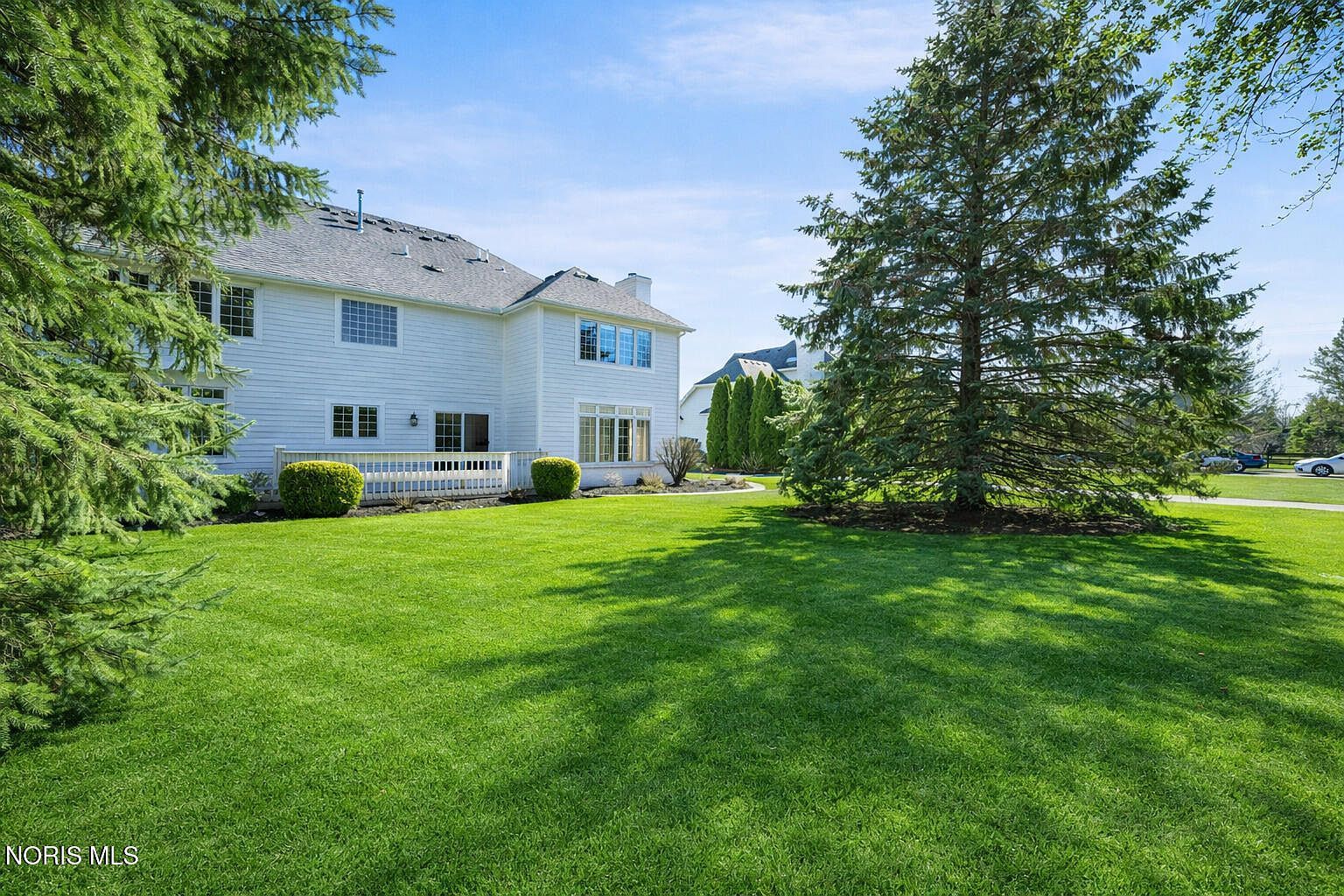 26281 Seminary Rd Perrysburg, OH 43551 - Thumbnail 3