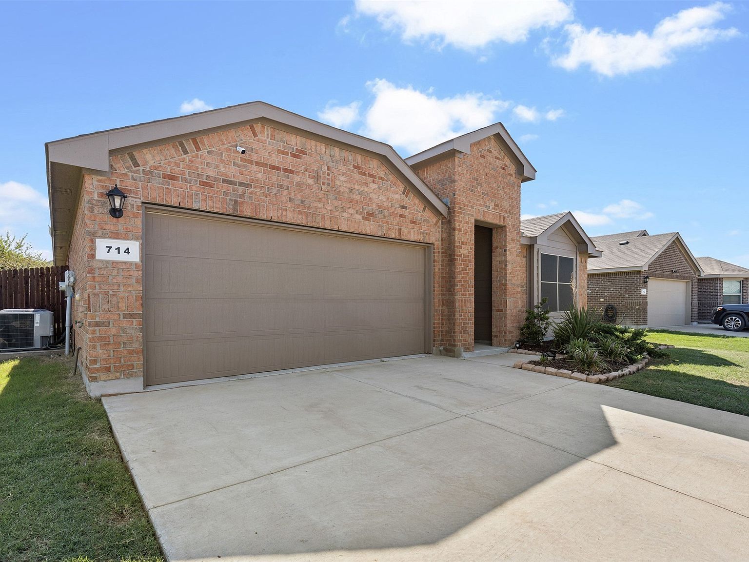 714 Wolf Creek Dr Cleburne, TX 76033 - Thumbnail 3