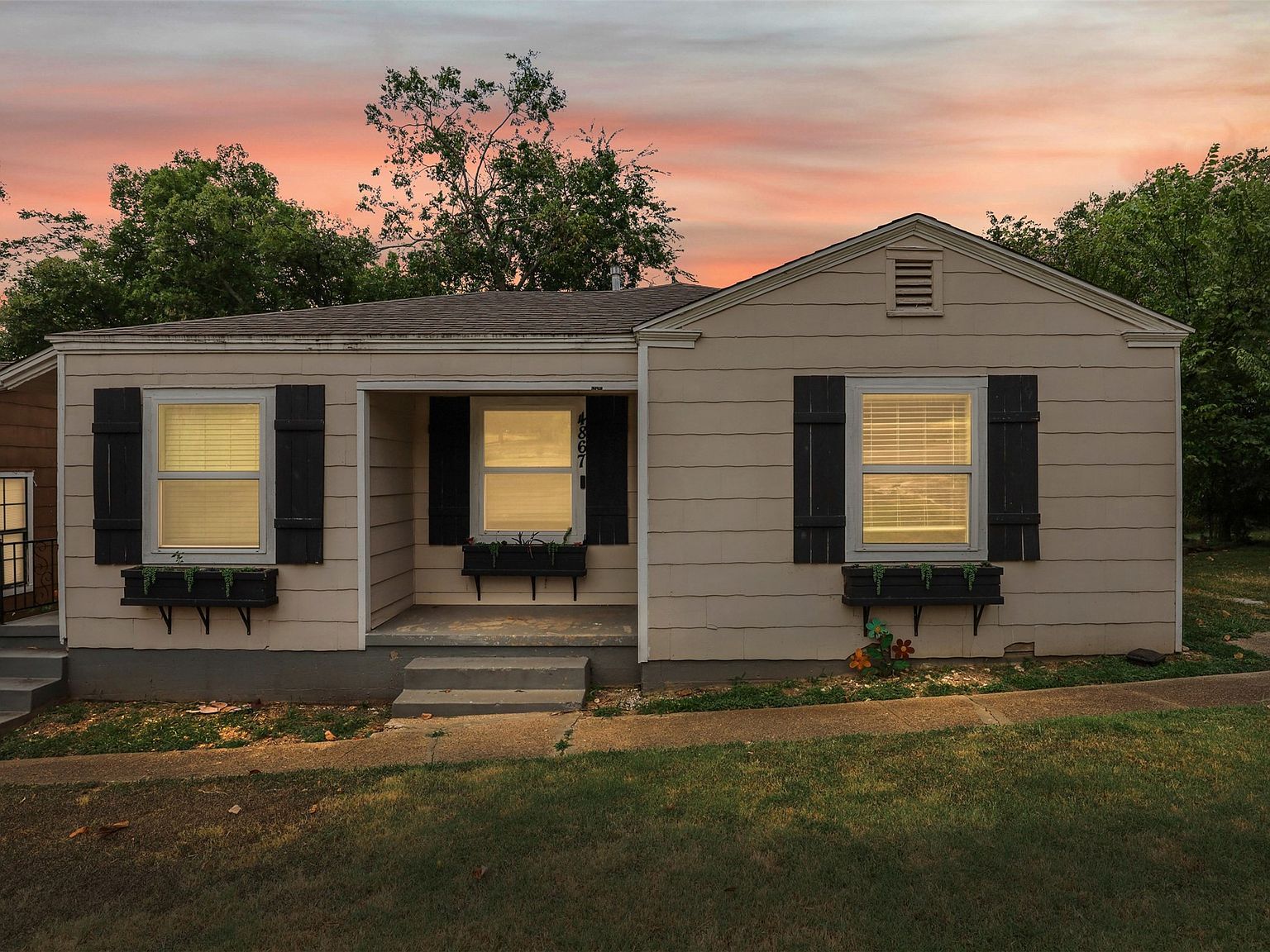 4867 Lawther Dr River Oaks, TX 76114 - Thumbnail 3