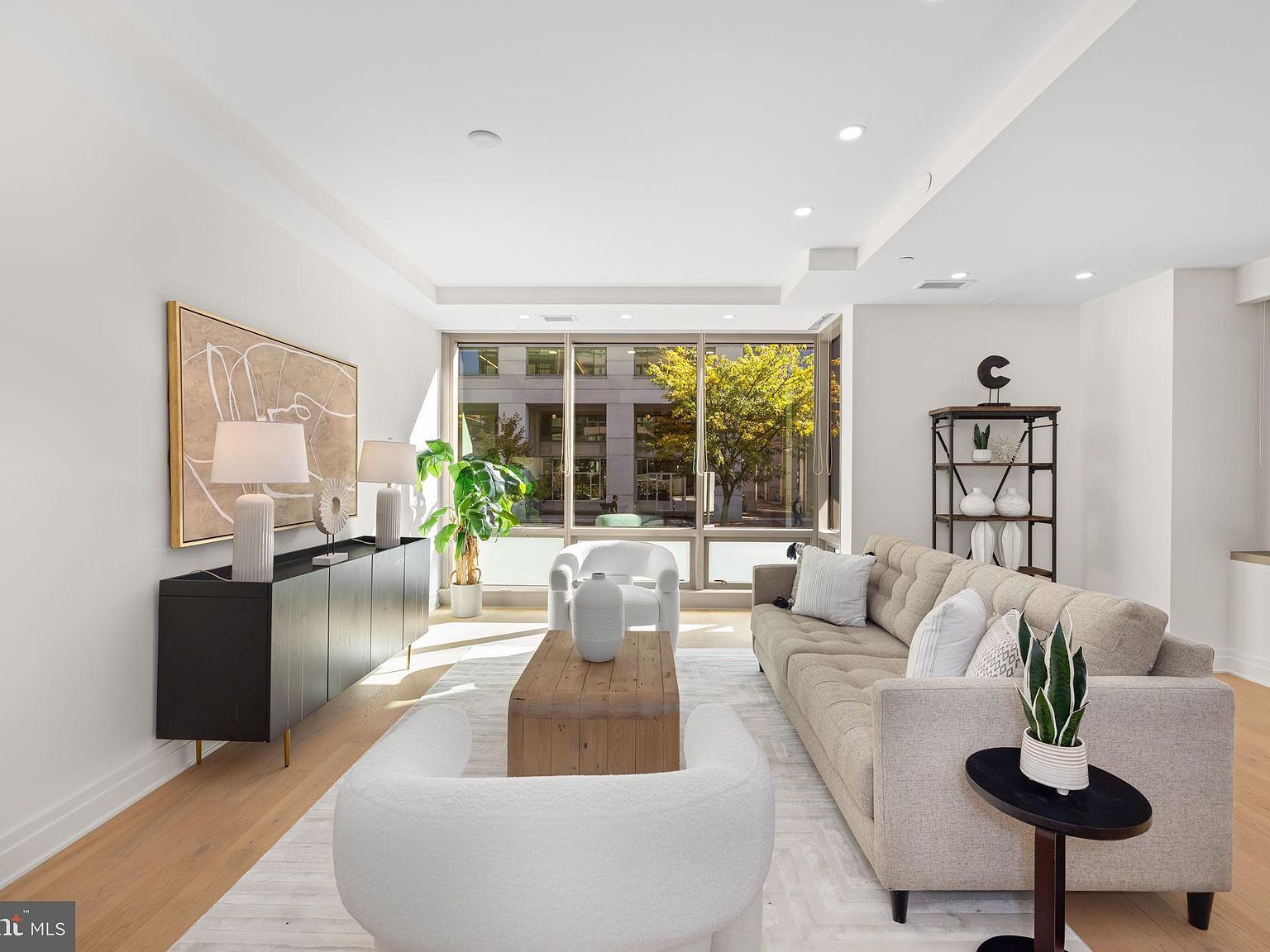 2501 M St NW Unit T04 Washington, DC 20037 - Thumbnail 3