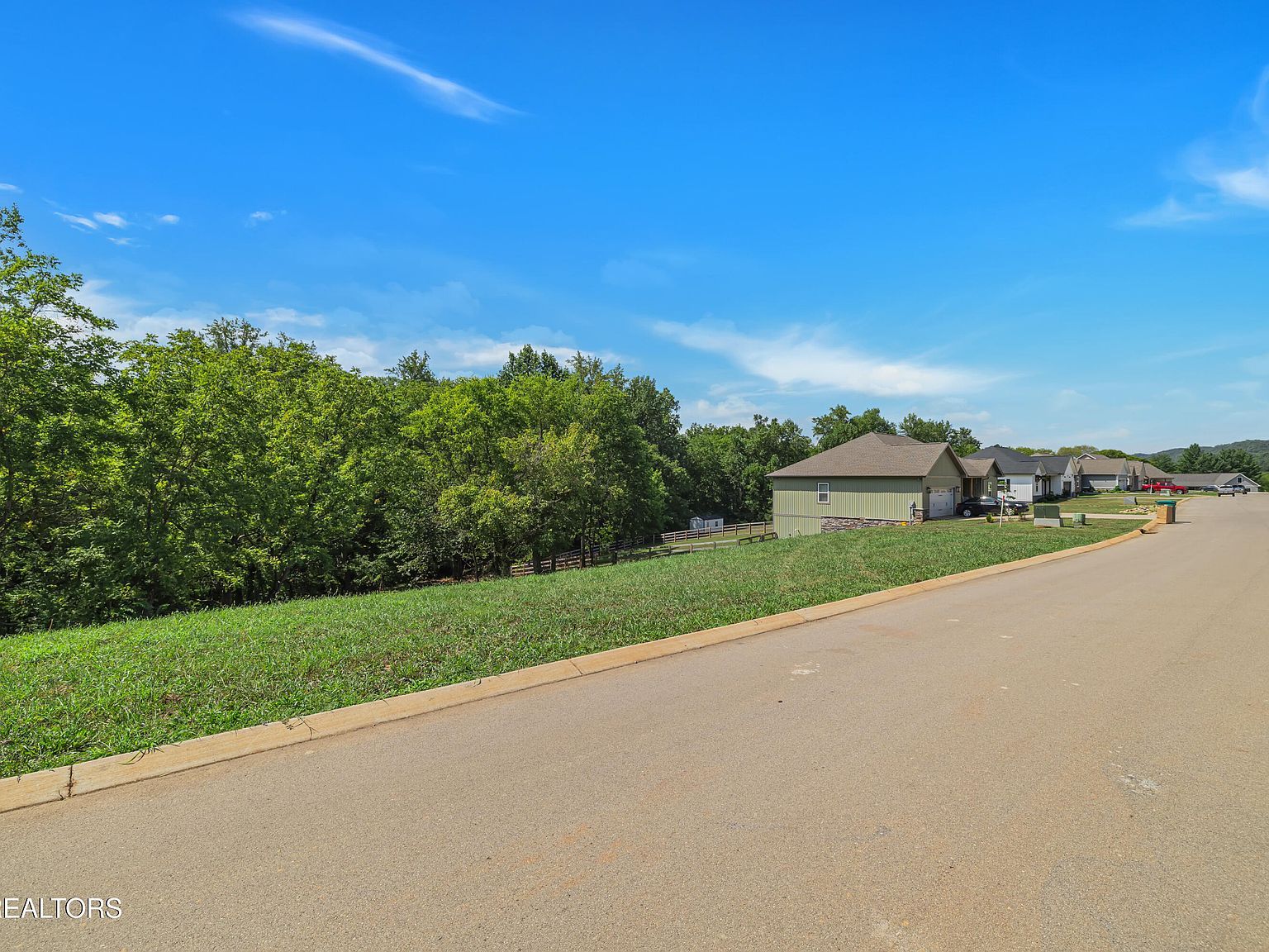 623 Farm Of The Smokies Way Maryville, TN 37804 - Thumbnail 3