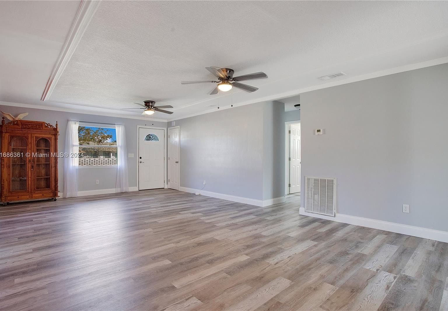 2030 Leisure Dr, Winter Haven, FL, 33881 - Thumbnail 3