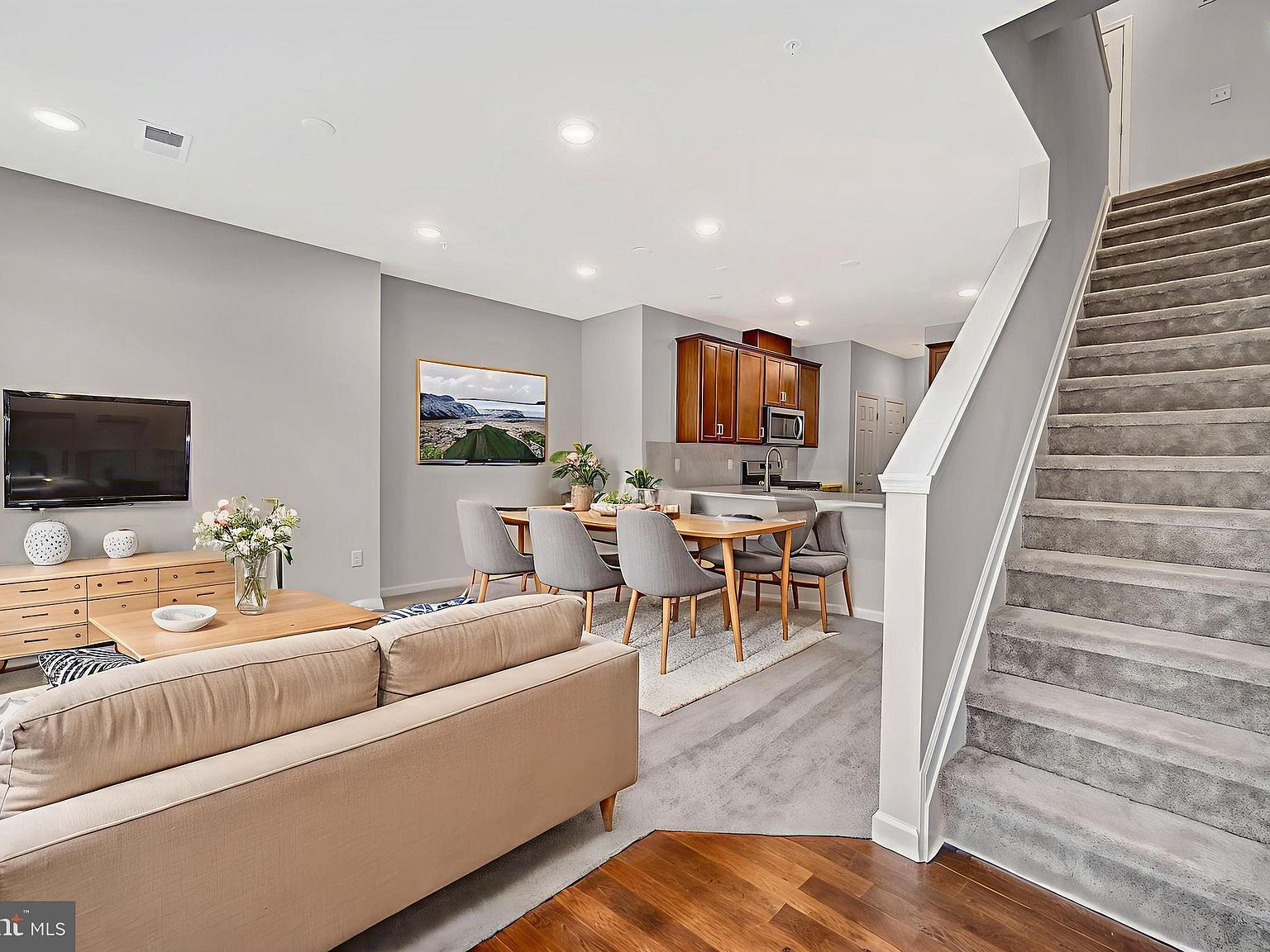 806 Shay Ct Princeton Junction, NJ 08550 - Thumbnail 3