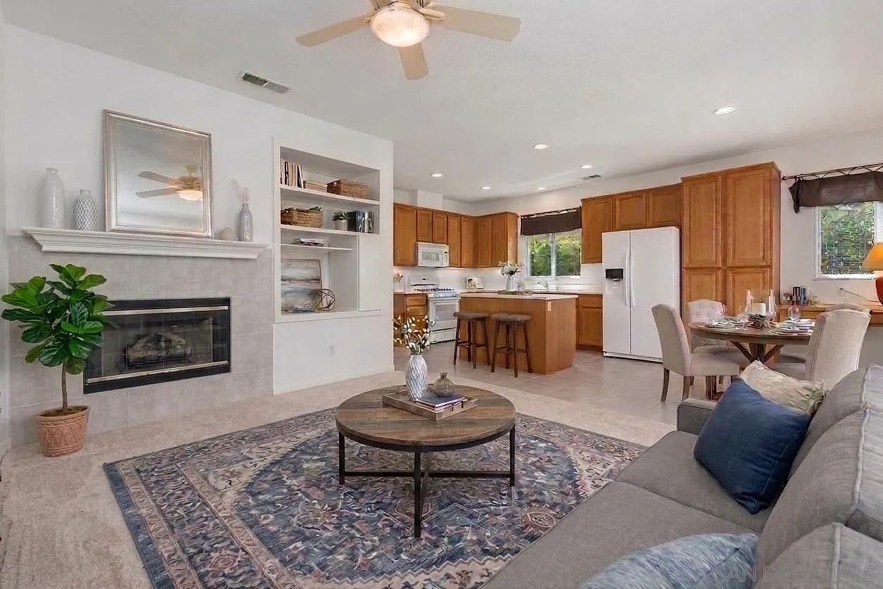 4981 Calle Arquero Oceanside, CA 92057 - Thumbnail 3