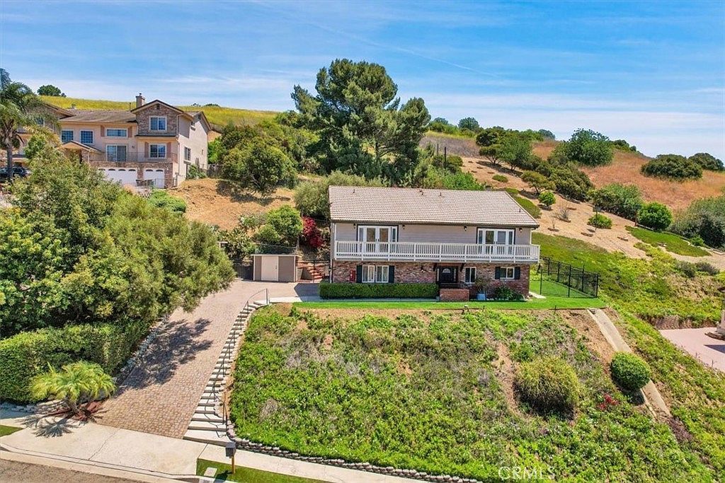 386 Olinda Dr Brea, CA 92823 - Thumbnail 3