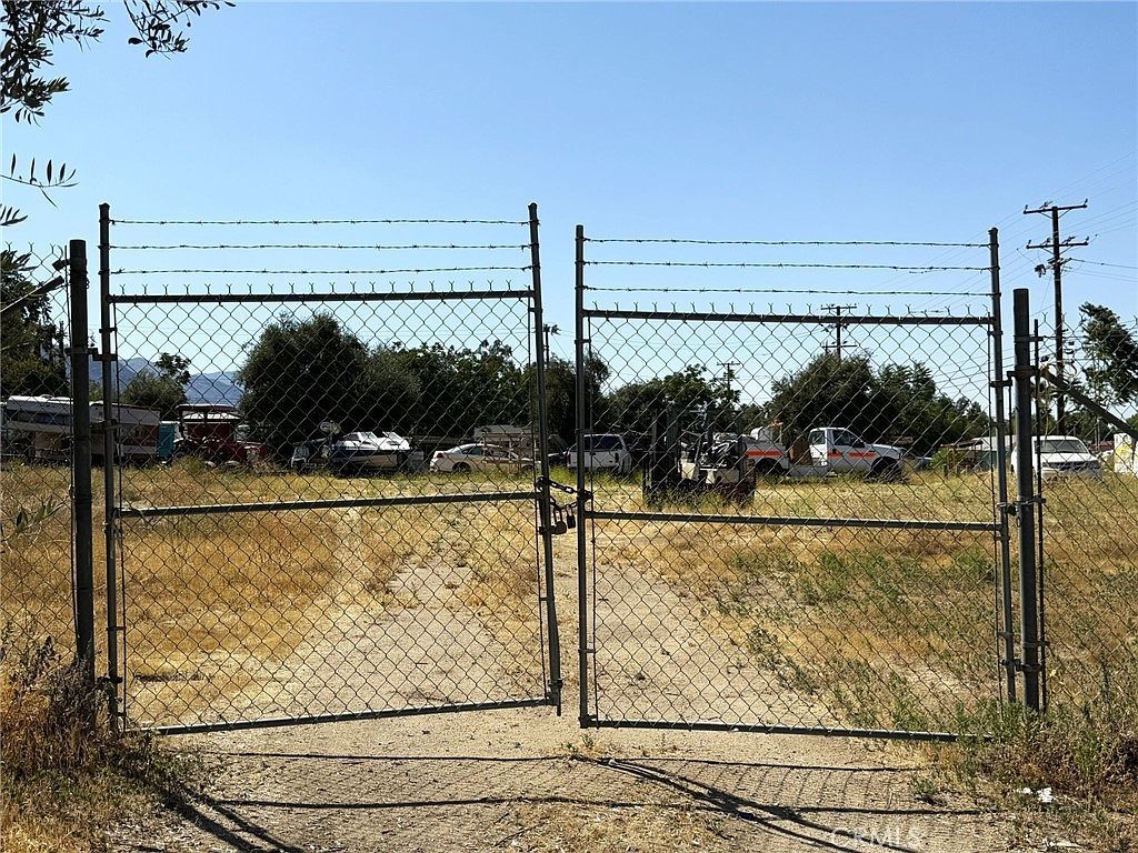 0 Olive St Lake Elsinore, CA 92530 - Thumbnail 3