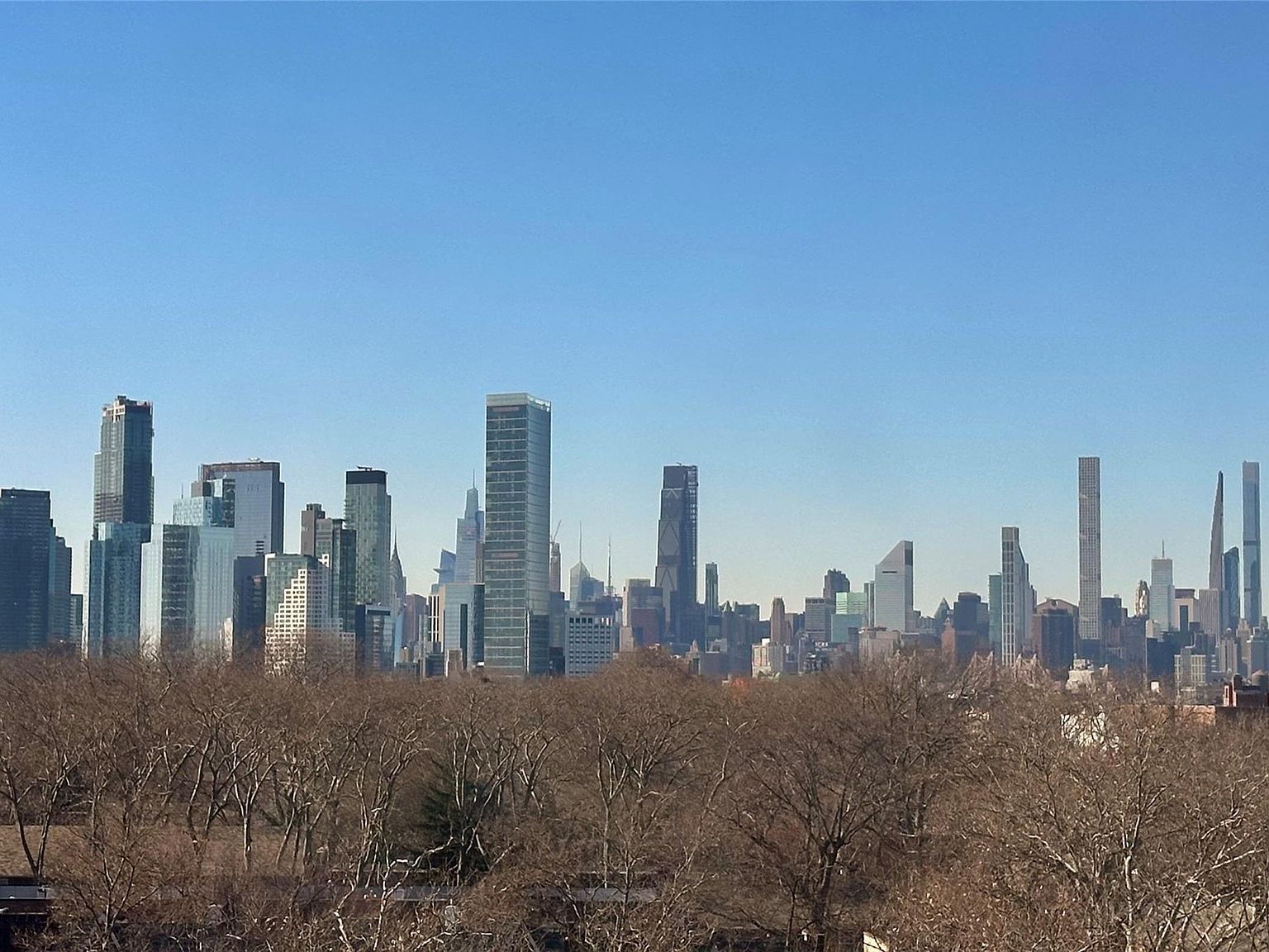 39-20 52nd St #4D Woodside, NY 11377 - Thumbnail 3