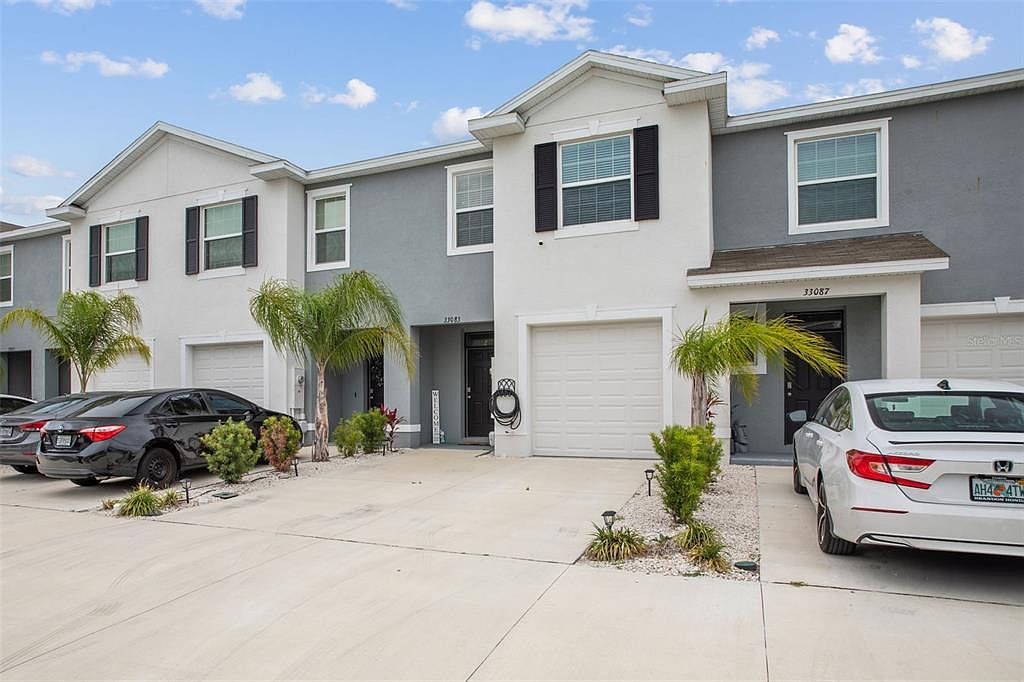 33083 Frosted Clover Way Wesley Chapel, FL 33545 - Thumbnail 3