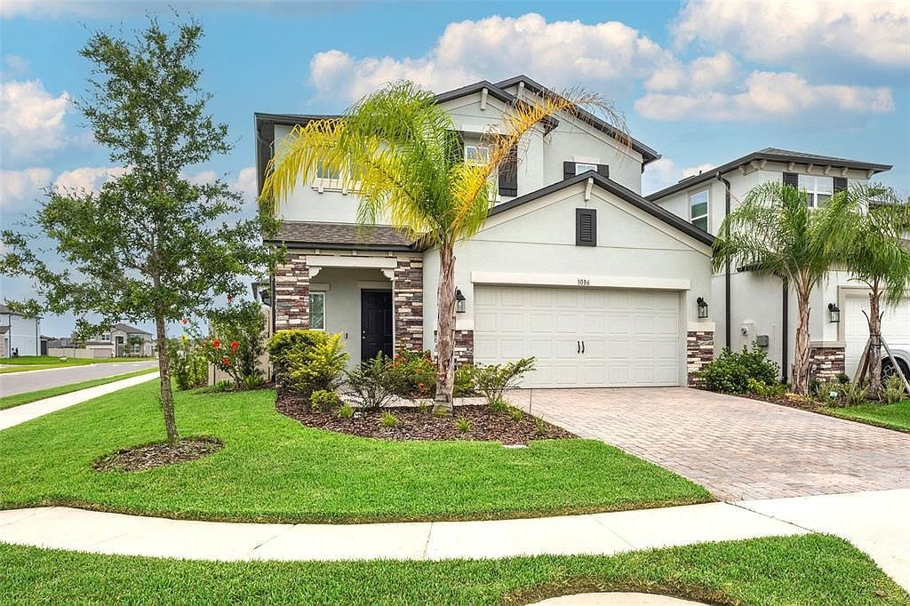 3086 Misty Marble Dr Zephyrhills, FL 33540 - Thumbnail 3