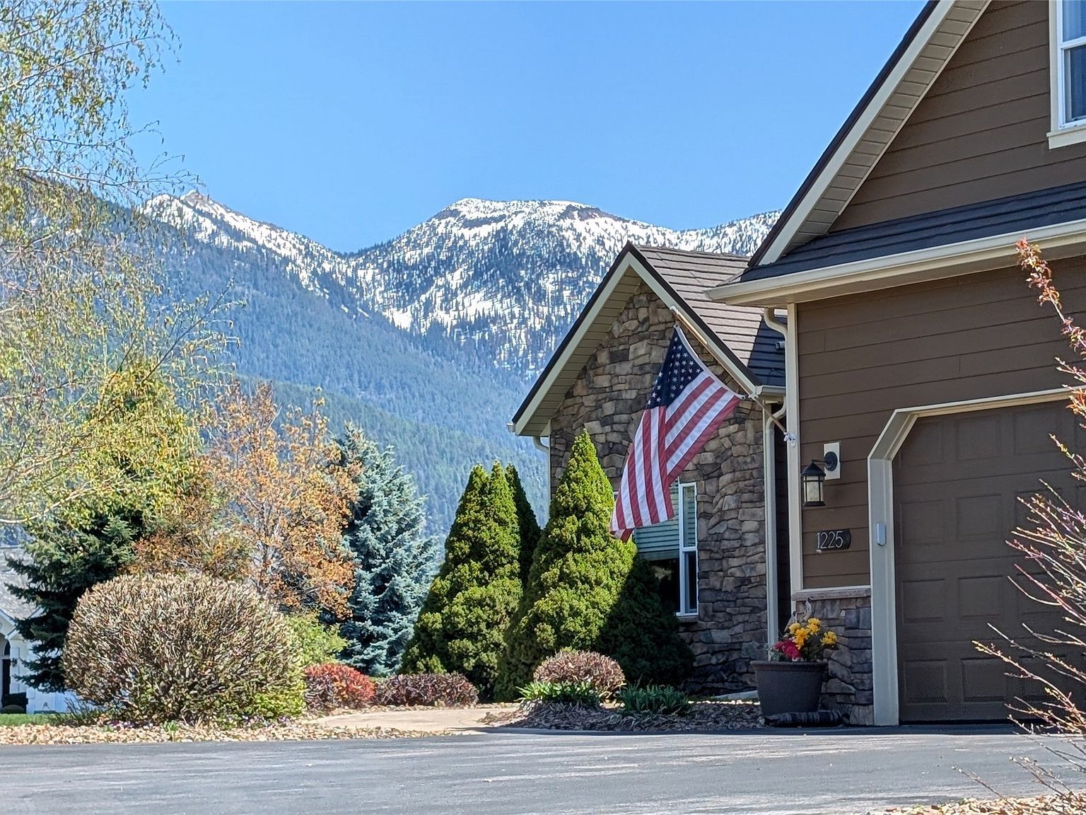 1225 Quail Ridge Dr Kalispell, MT 59901 - Thumbnail 3