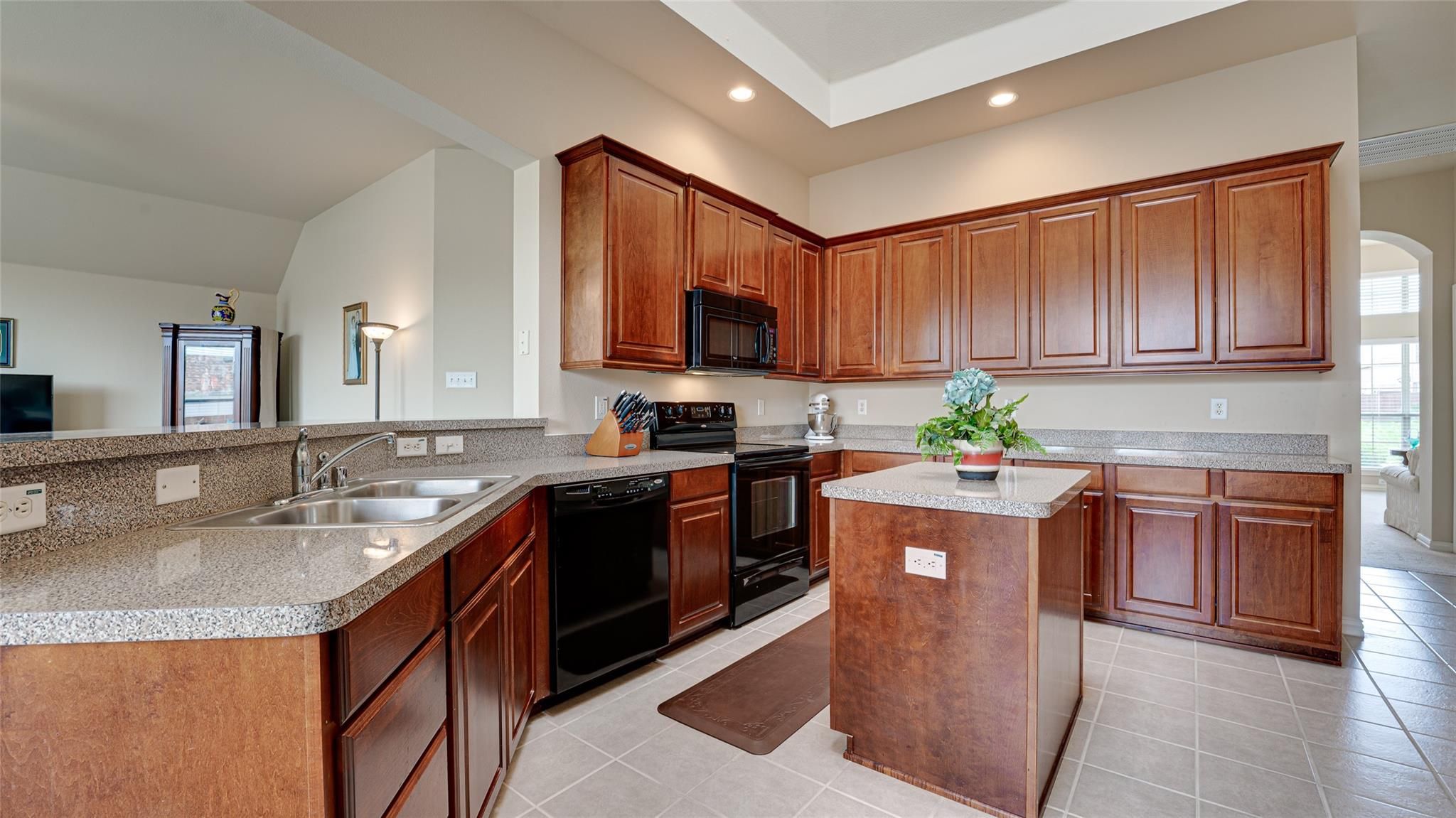 305 Welch Drive, Royse City, TX, USA, 75189 - Thumbnail 3