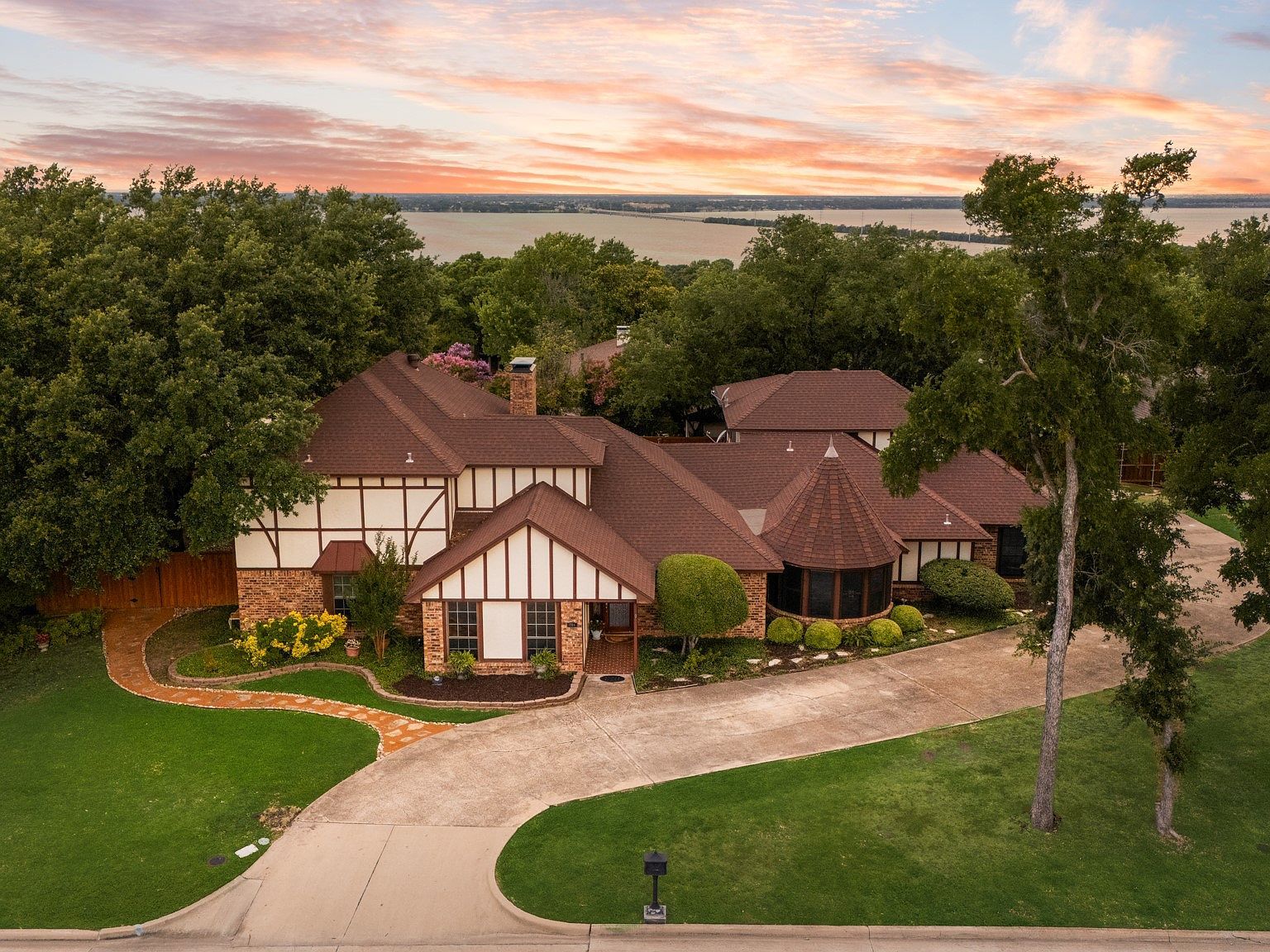 706 S Alamo Rd Rockwall, TX 75087 - Thumbnail 3