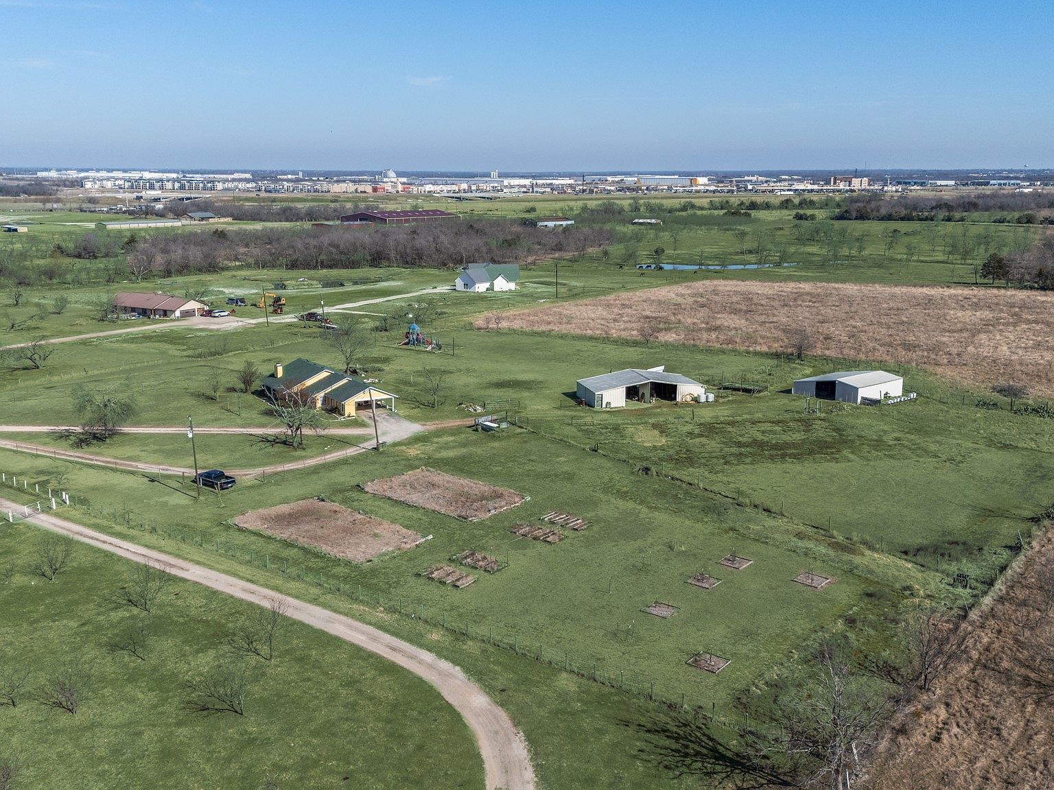 1439 Davis Ln Terrell, TX 75160 - Thumbnail 3