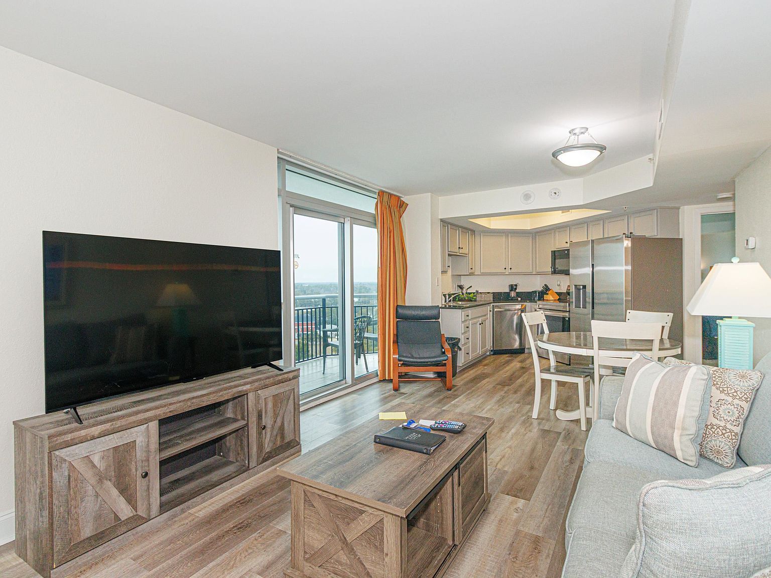 504 N Ocean Blvd #1501 Myrtle Beach, SC 29577 - Thumbnail 3