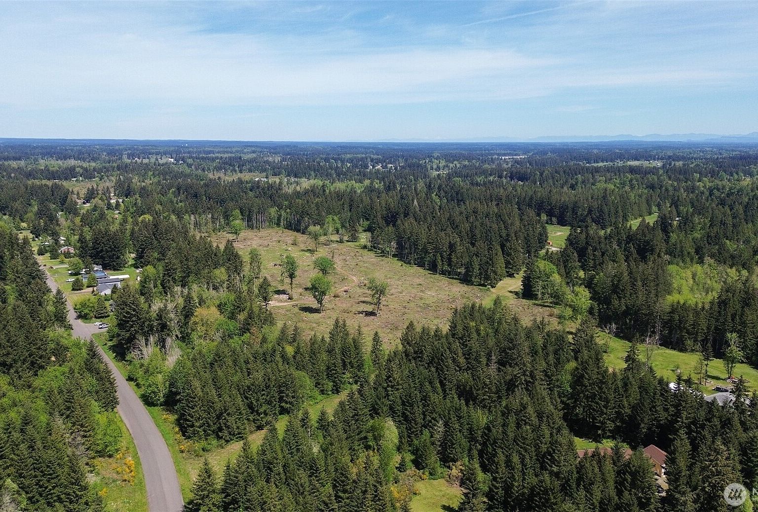 15138 Champion Estate Dr SE Yelm, WA 98597 - Thumbnail 3