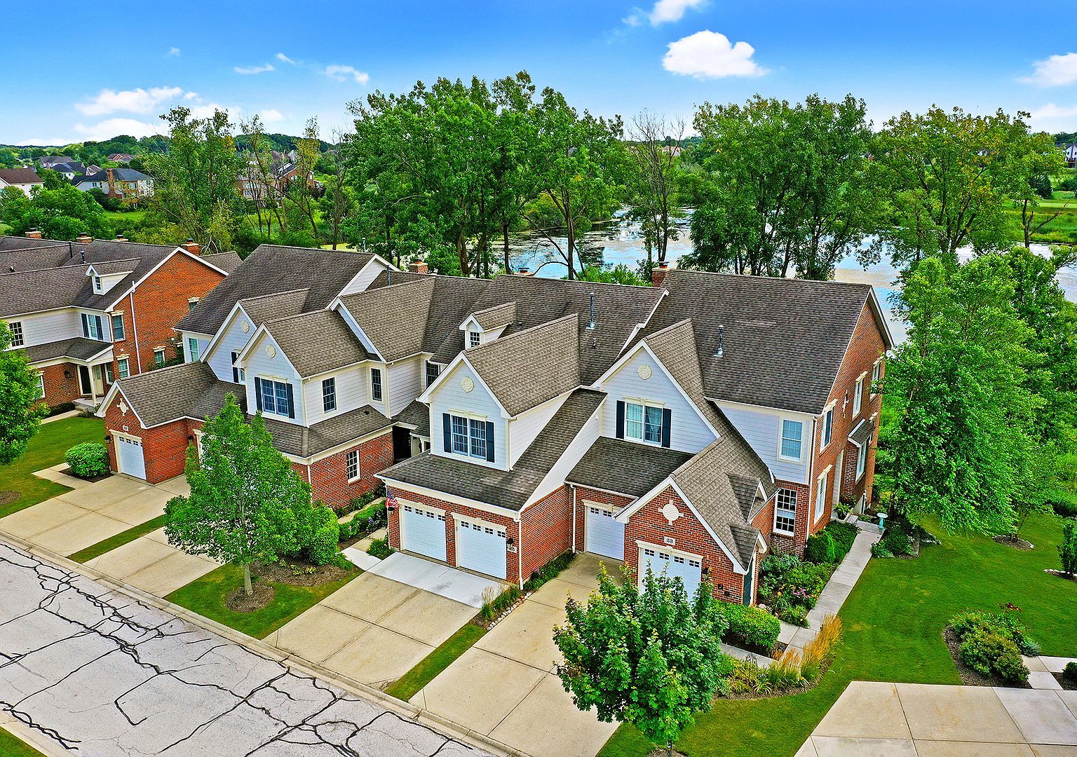 25 Harborside Way Hawthorn Woods, IL 60047 - Thumbnail 3