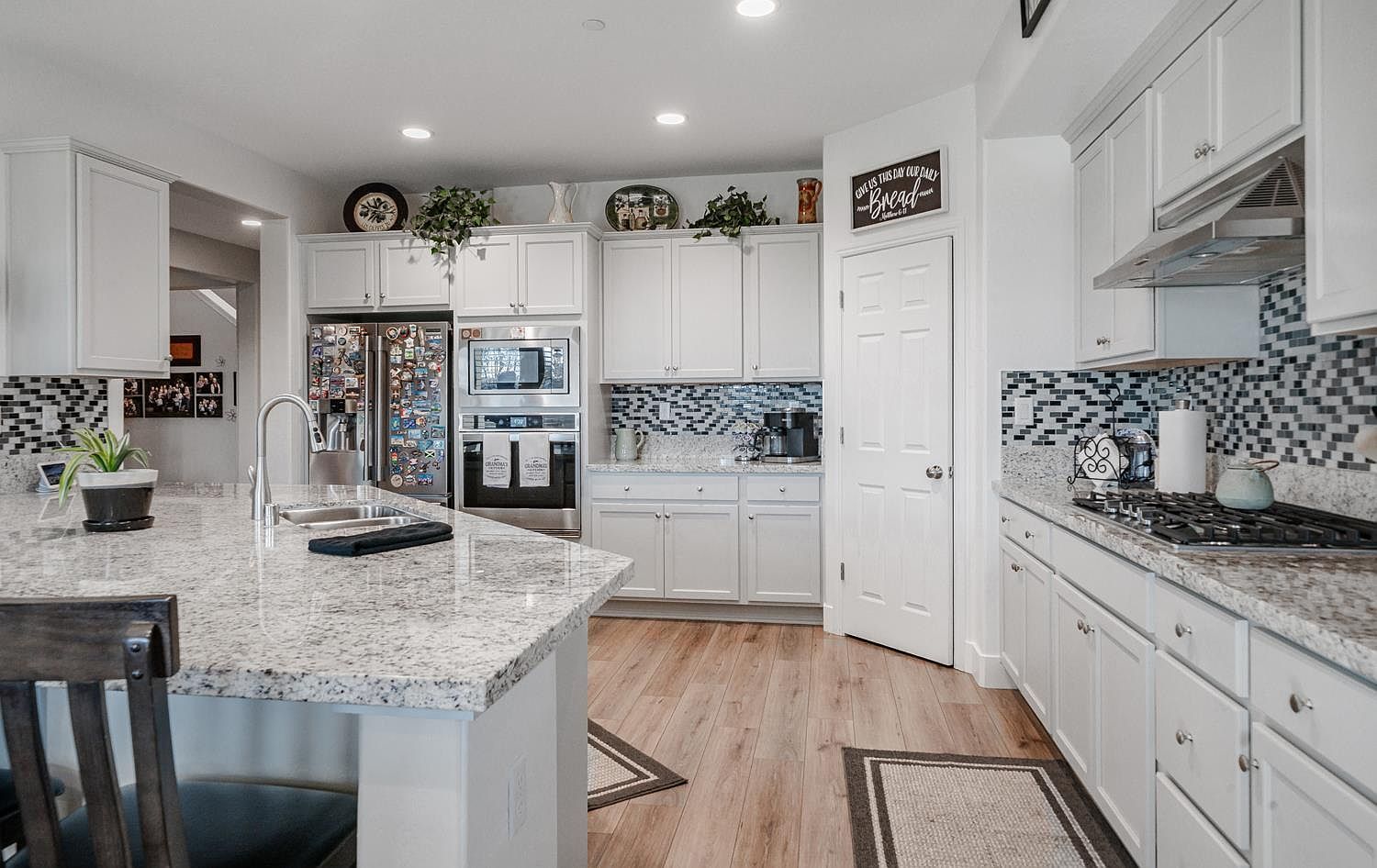 928 Skansen St Kingsburg, CA 93631 - Thumbnail 3