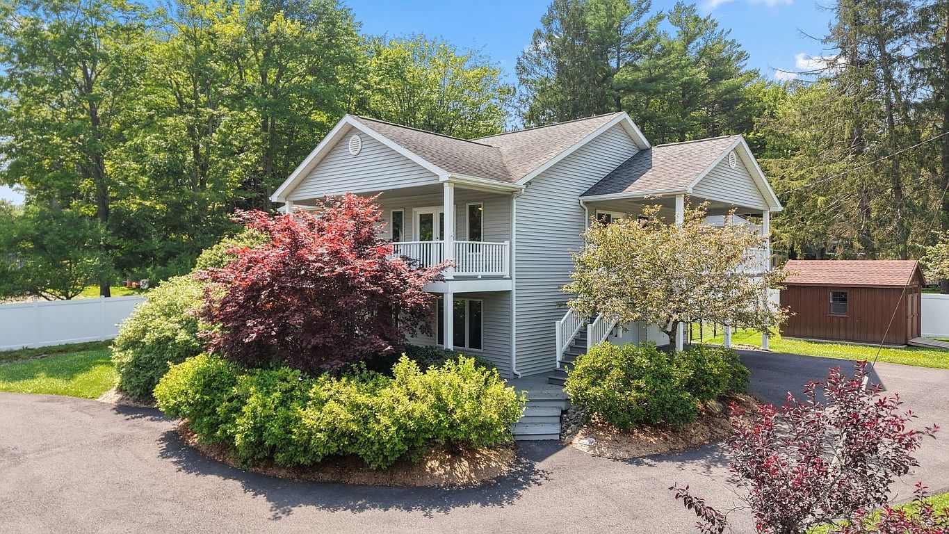 2975 John C McNamara Dr Brackney, PA 18812 - Thumbnail 3