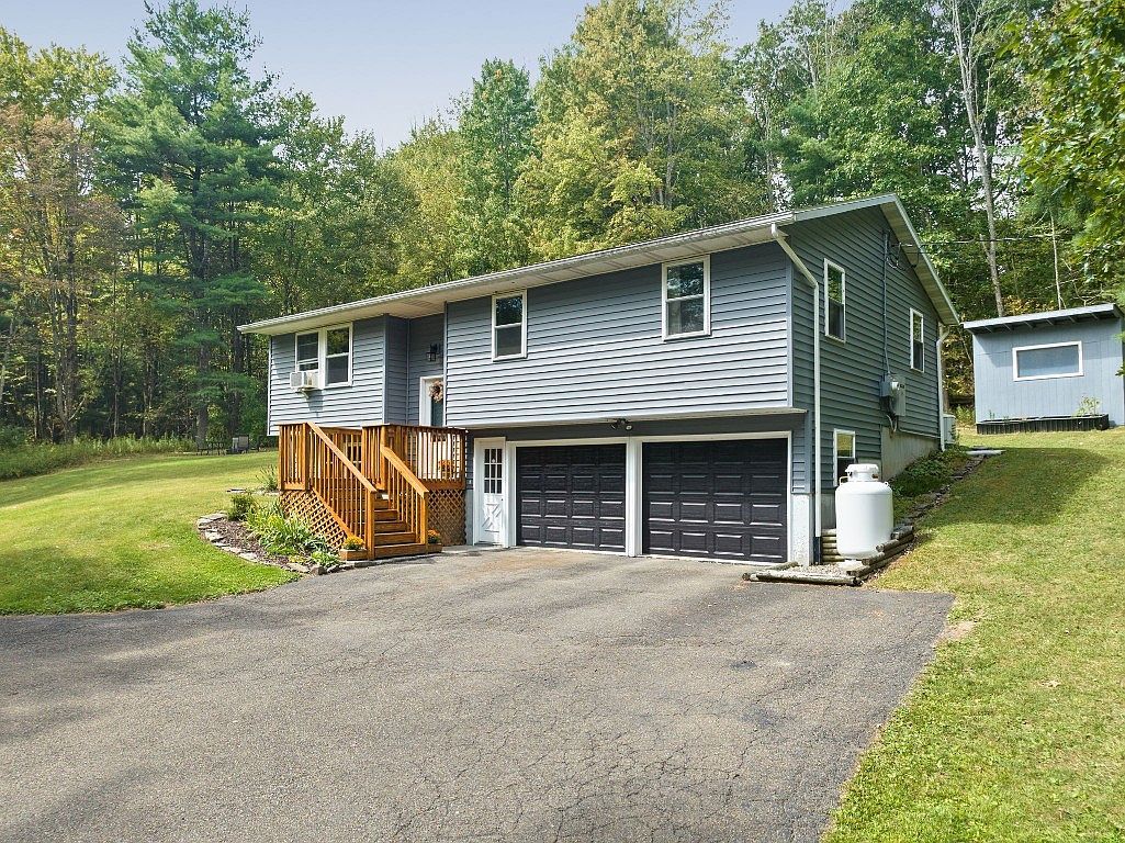1695 N Cafferty Hill Rd Endicott, NY 13760 - Thumbnail 3