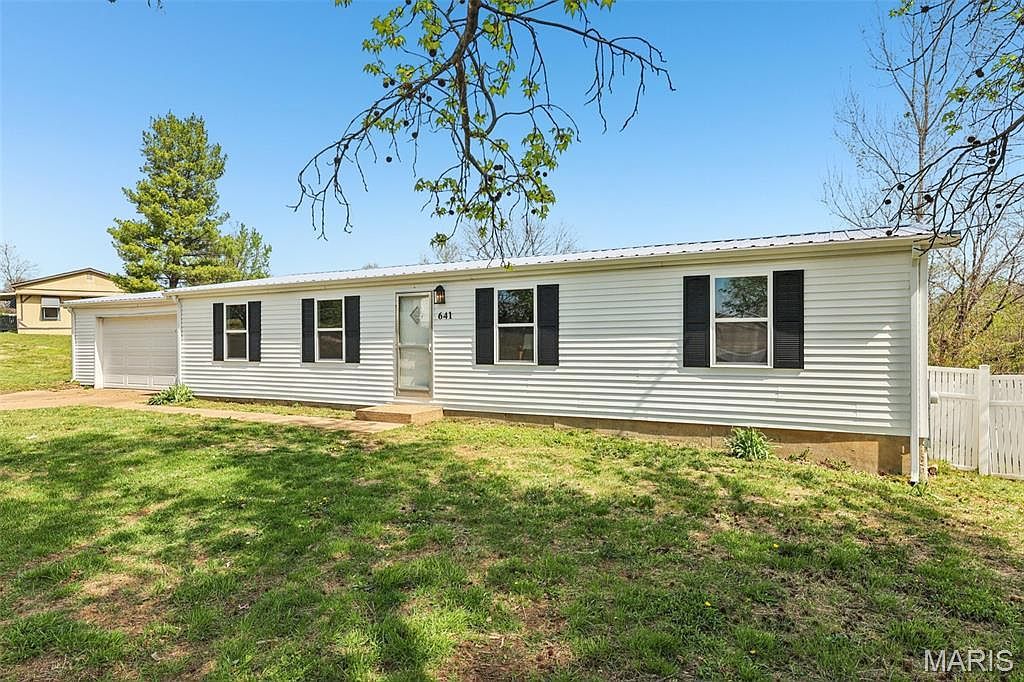 641 Carolee Ct Villa Ridge, MO 63089 - Thumbnail 3