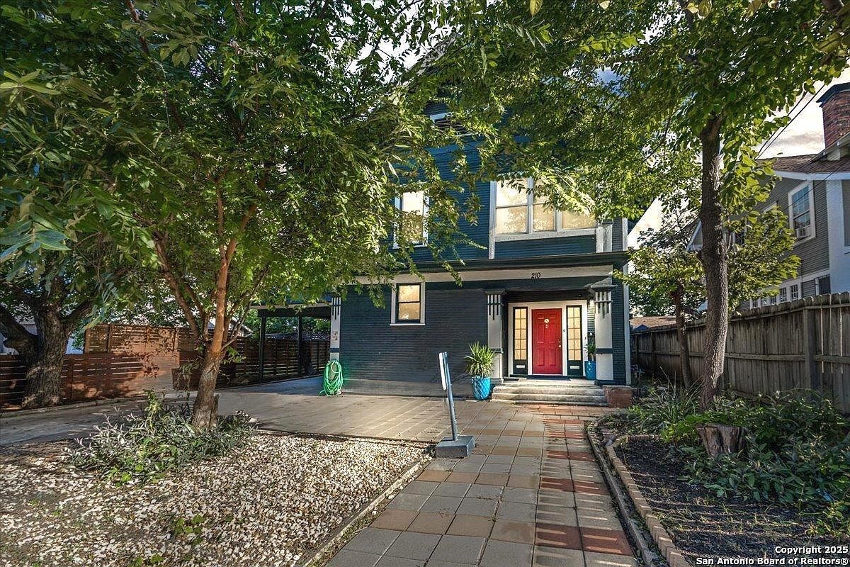 210 Wilkens Ave San Antonio, TX 78210 - Thumbnail 3