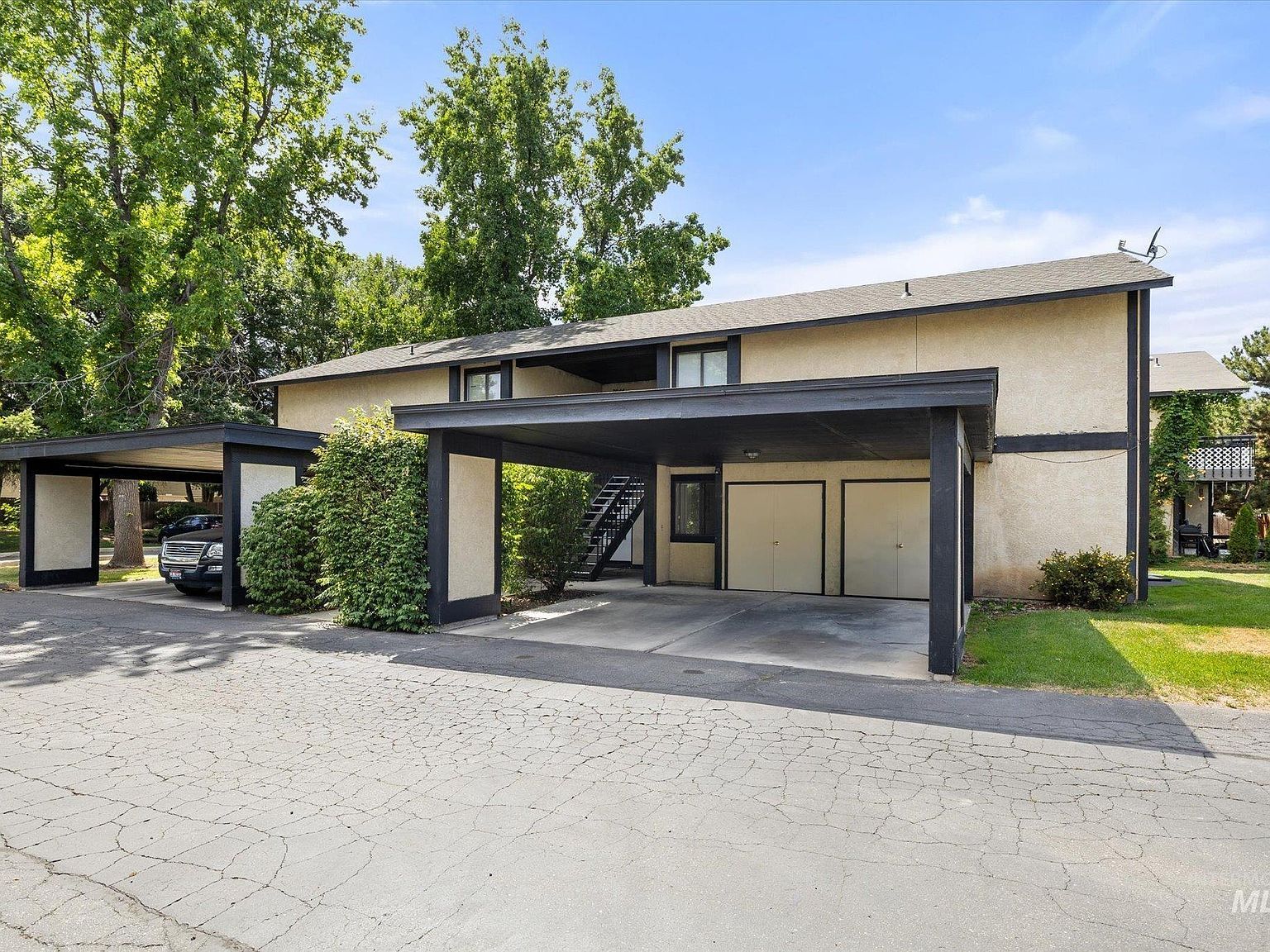 7048 W Colehaven Ln Boise, ID 83704 - Thumbnail 3