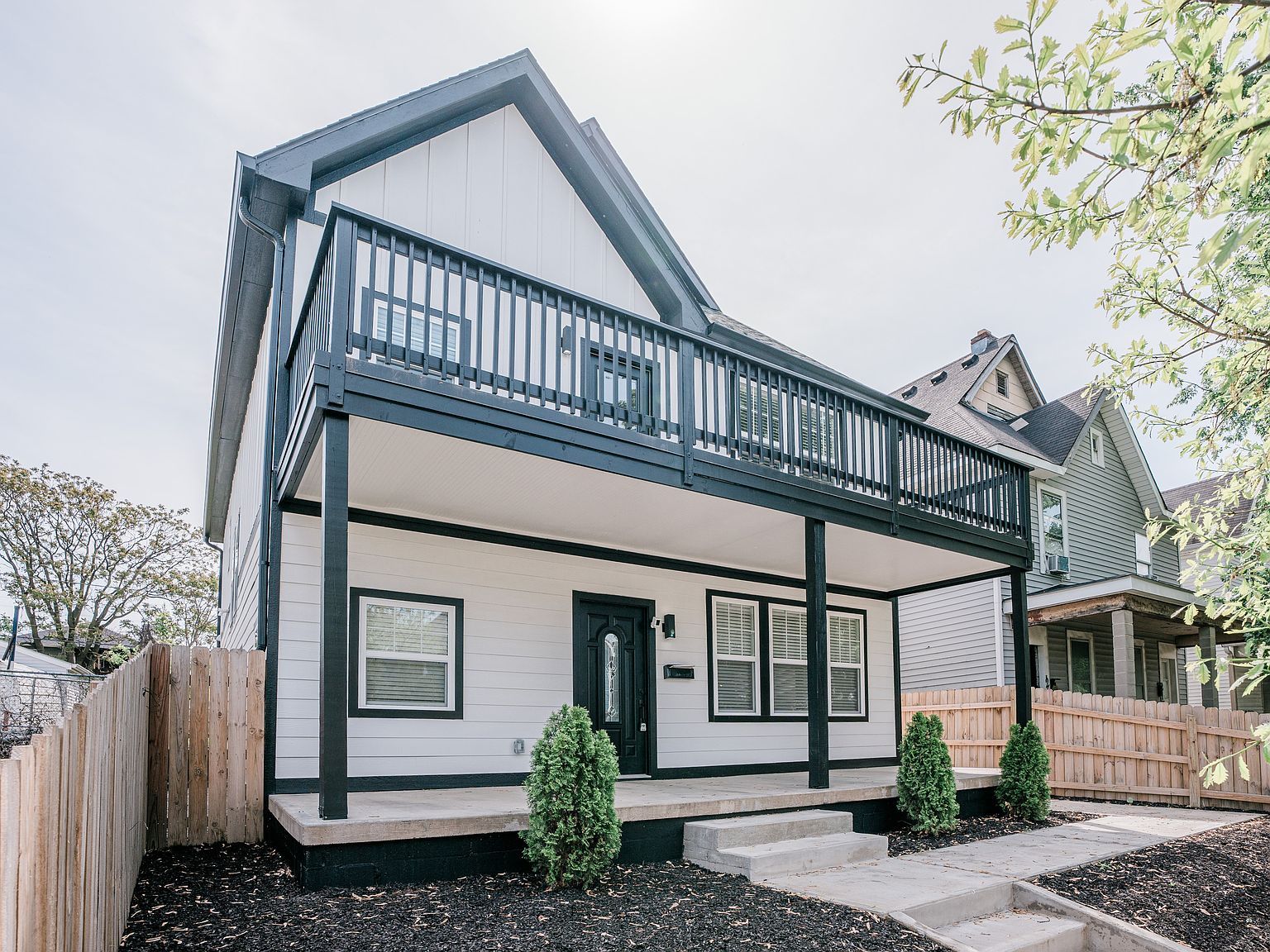 221 Eastern Ave Indianapolis, IN 46201 - Thumbnail 3