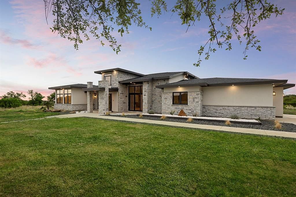 368 Indian Rdg Round Mountain, TX 78663 - Thumbnail 3