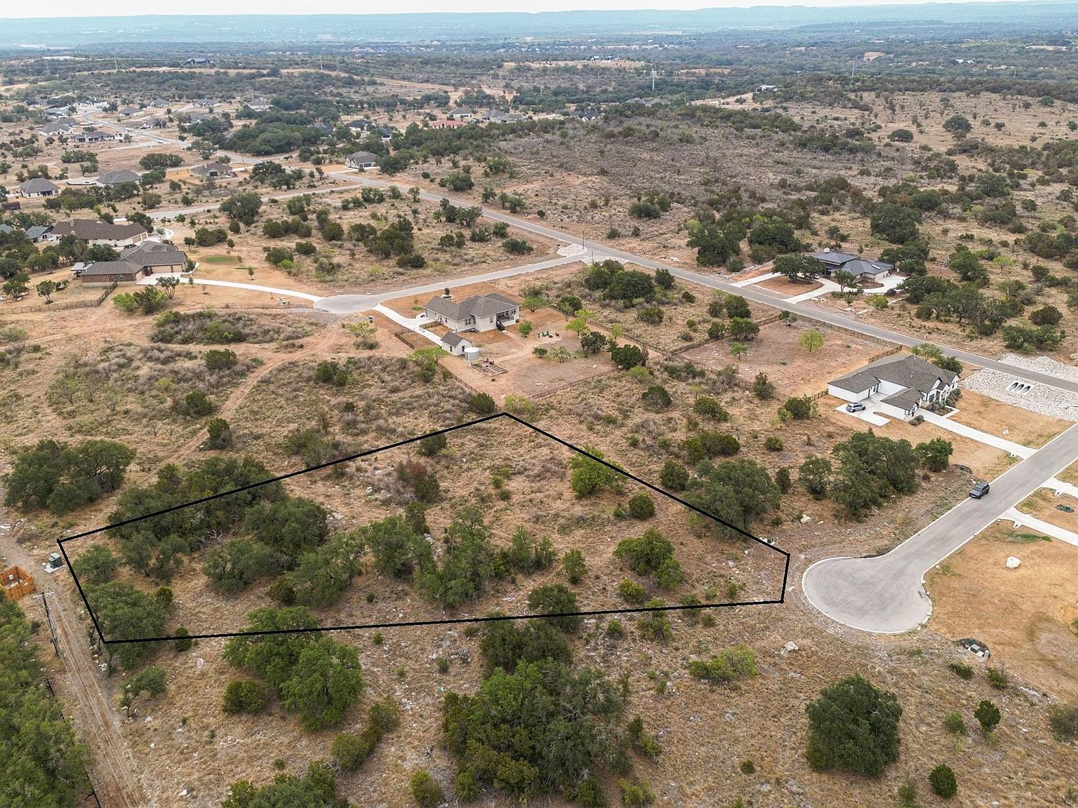 196 Marble Falls Ct Spicewood, TX 78669 - Thumbnail 3