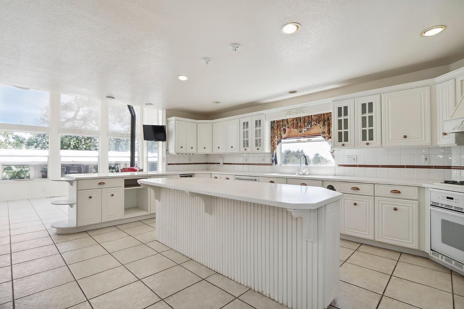 5150 Lake Forest Dr Loomis, CA 95650 - Thumbnail 3