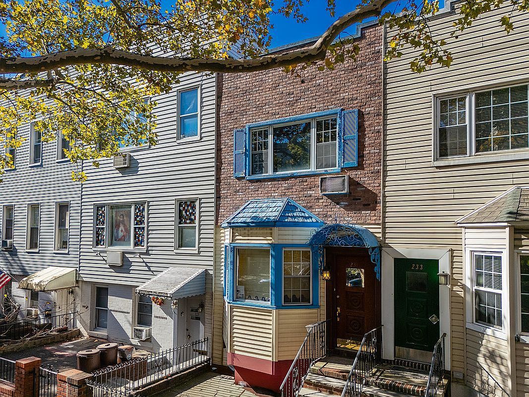 231 Monitor St Brooklyn, NY 11222 - Thumbnail 3