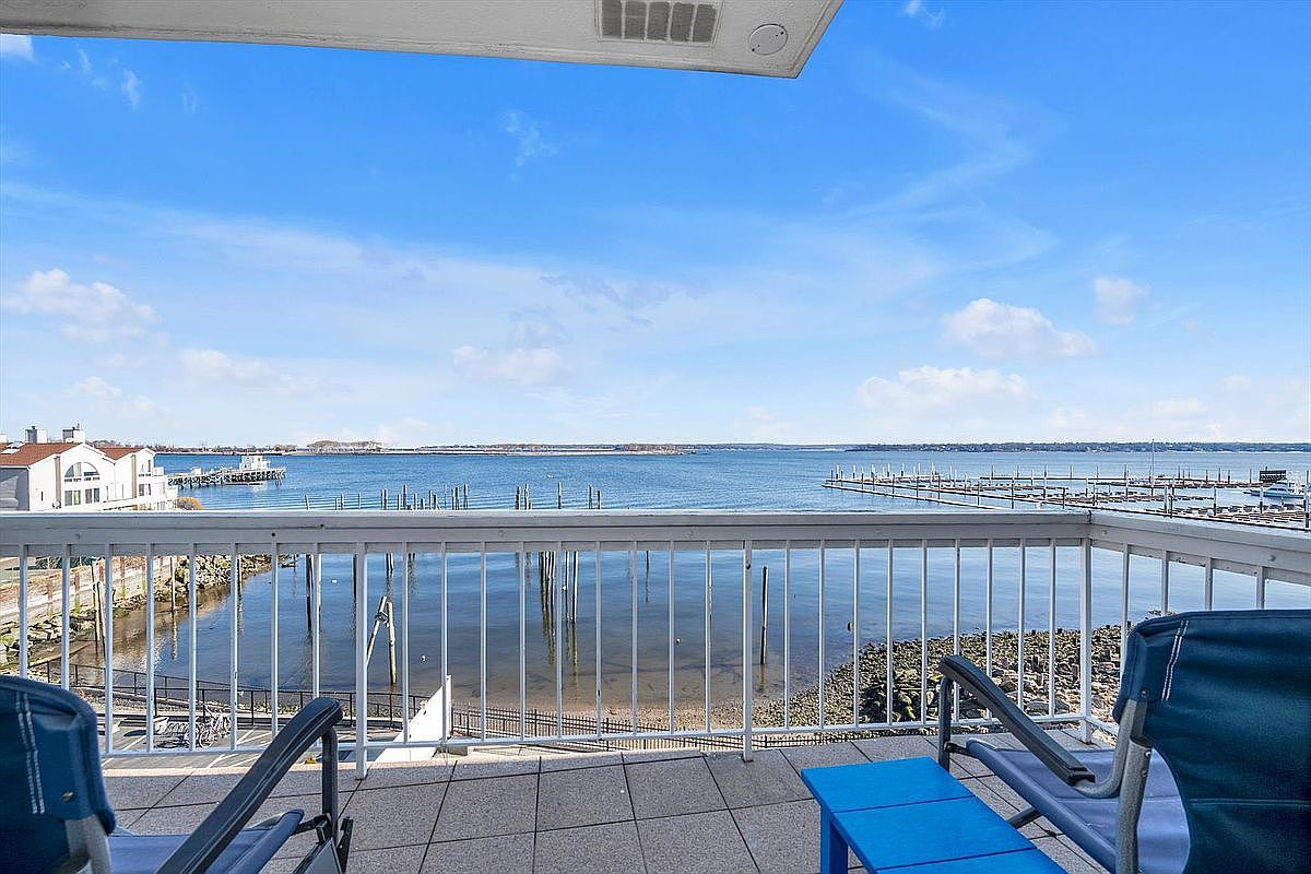 190 Schofield St APT 3 Bronx, NY 10464 - Thumbnail 3