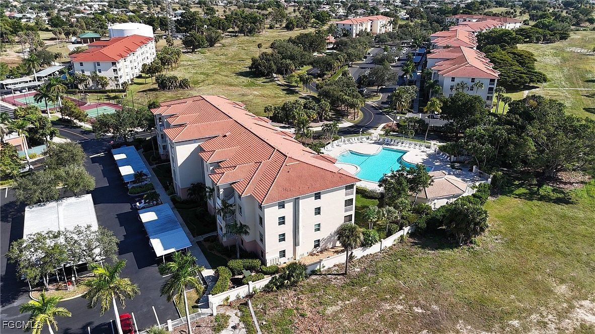 4005 Palm Tree Blvd APT 208 Cape Coral, FL 33904 - Thumbnail 3